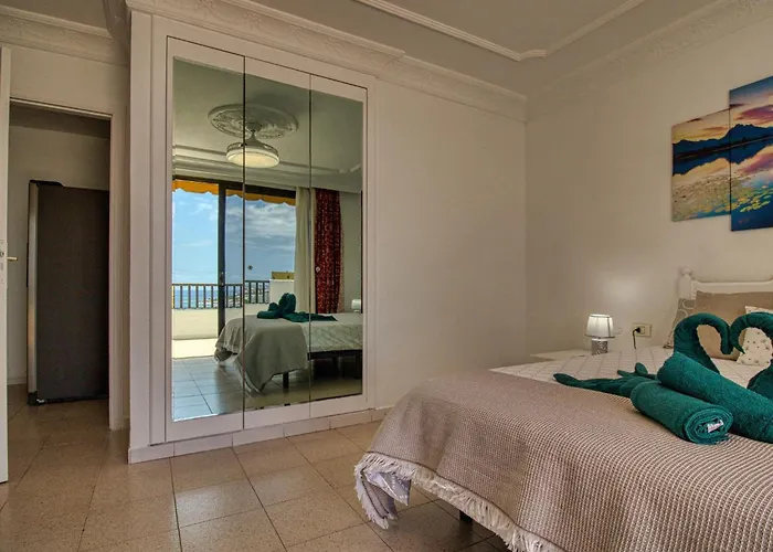 Appartement Luxuspenthouse Garajonay By Interhome *